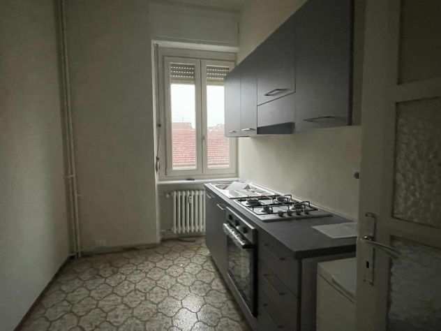 Parella, Via Borgomanero, grazioso bilo arredato in affitto