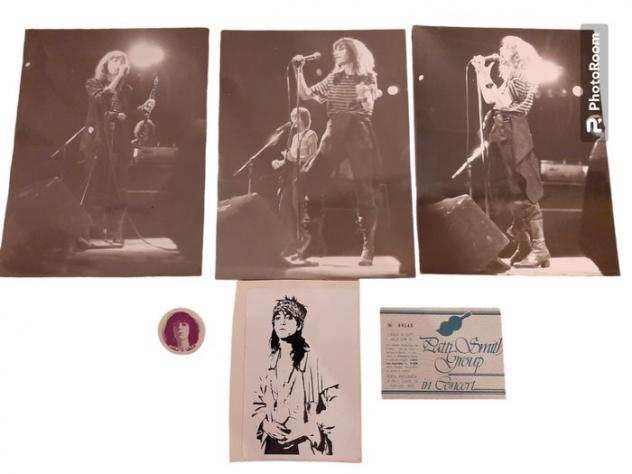 Patti Smith - 3x Live Photo, Concert Ticket, Pin, Sticker - Multiple titles - Biglietto ufficiale (concerto) - 19791979