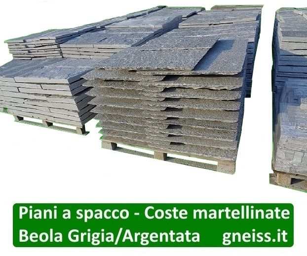 Pavimento piano a spacco - Coste martellinate