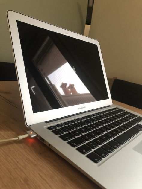 PC Apple MacBook Air 13