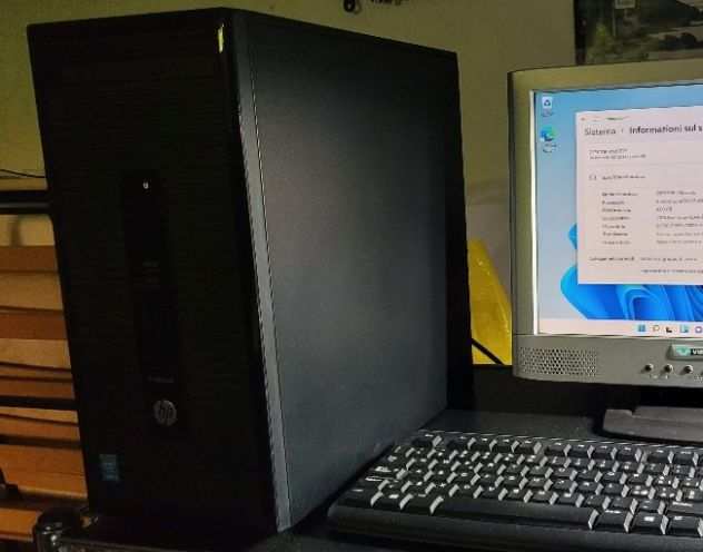PC Desktop Postazione Completa Monitor 24 Windows 11 Pro 8gb Ram