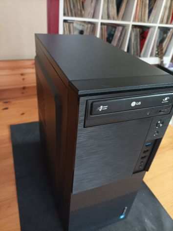 PC Intel I5 4670s, Ram 8GB, HDD 1 TB, Graphics HD 4600