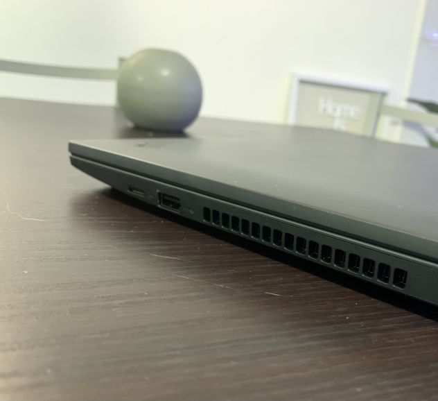 Pc portatile- 16gb di ram Intel core 12rsquo generazione