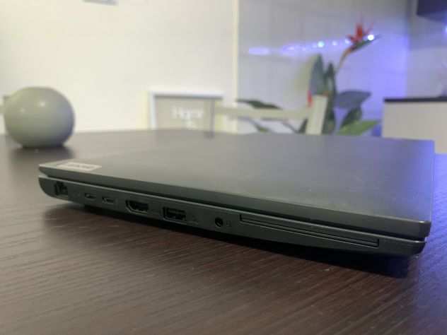 Pc portatile- 16gb di ram Intel core 12rsquo generazione