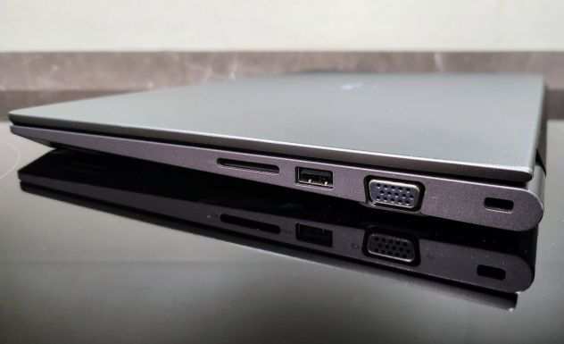 PC portatile DELL Vostro i5 SSD Win11PRO