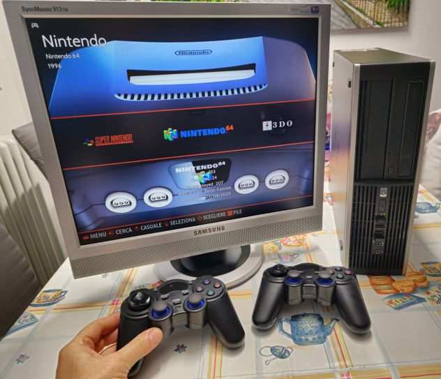 PC RetroGame Arcade HP Compaq 6000 Pro competo di 2 joypad e monitor