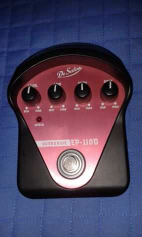 PEDALINI EFFETTTI BOSS DD7 TU3 DS1  CH1 DS2  MD2  RC1  De Salvo