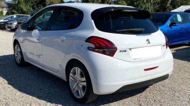 Peugeot 208 1.2 PureTech 82 CV 5 porte