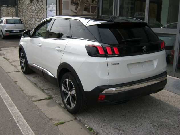 Peugeot 3008 BlueHDi 130CV SampS Allure NAVI