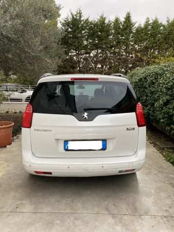 Peugeot 500