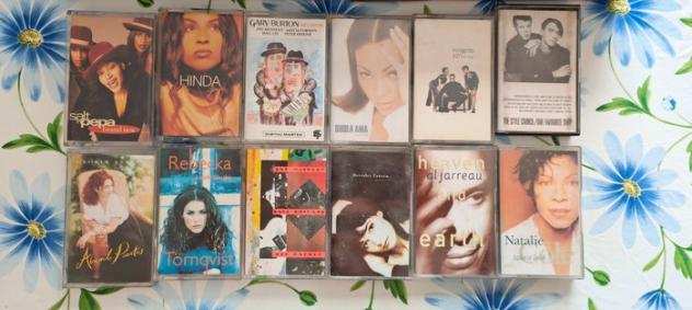 Phil Collins, Davis Bowie, Chris Rea, Jamiroquai, Sting, Whitney Houston - Artisti vari - 33x Cassettes - Titoli vari - Musicassetta - 1988