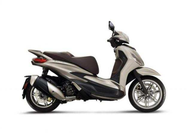 PIAGGIO Beverly 300 i.e. PIAGGIO NEW BEVERLY 300i ABS ASR E5 rif. 18552217