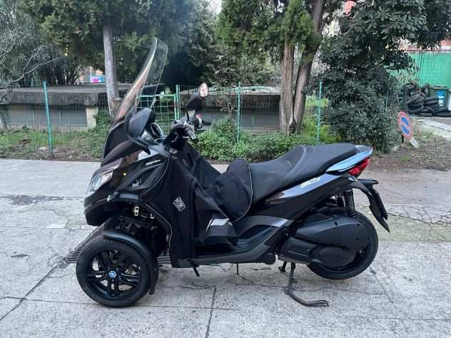 PIAGGIO MP3 300 HPE ABS