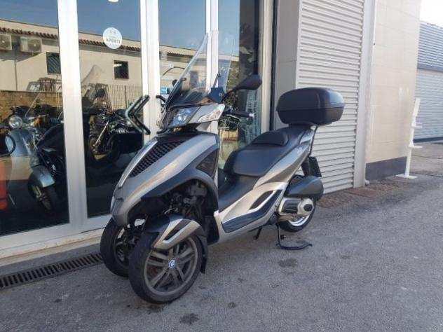 PIAGGIO MP3 PIAGGIO MP3 300ie YOURBAN ERL rif. 18475613