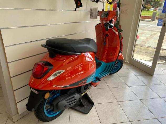 PIAGGIO Vespa 125 Primavera color vibe rif. 19148215