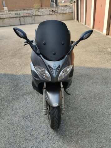 PIAGGIO X9 500 2006