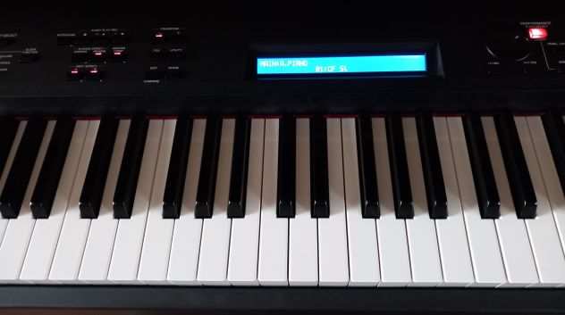 PIANO YAMAHA CP40