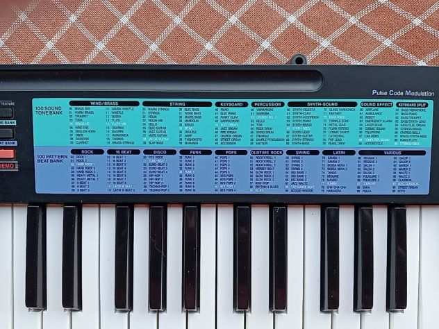 Pianoforte digitale CASIO CA-100