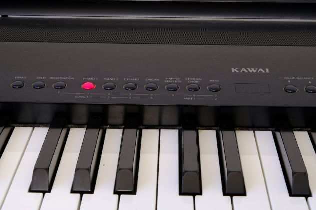Pianoforte digitale Kawai ES6