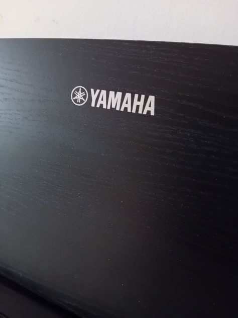 Pianoforte digitale Yamaha clavinova YDP142