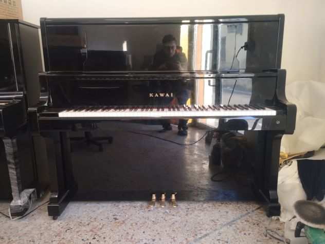 Pianoforte Kawai US-50 (tipo K800) con trasporto e panca inclusi