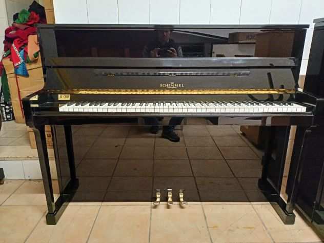 Pianoforte Schimmel 113 tedesco con trasporto e panca inclusi