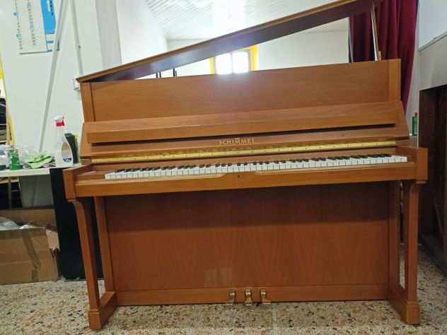 Pianoforte Schimmel 118 T tedesco con trasporto e panca inclusi