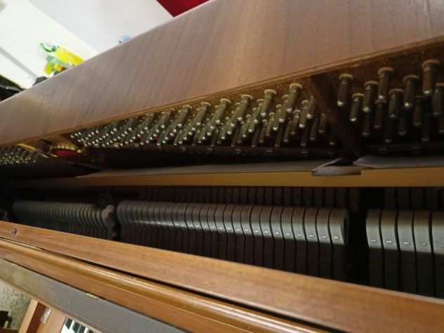 Pianoforte Schimmel 118 T tedesco con trasporto e panca inclusi