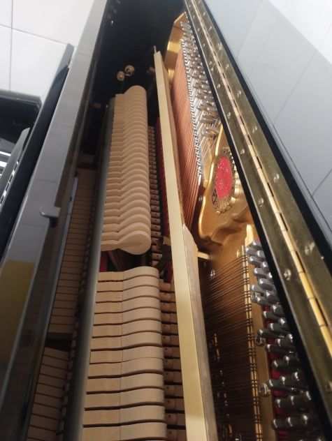 Pianoforte Schimmel C 116 seminuovo tedesco con trasporto e panca inclusi