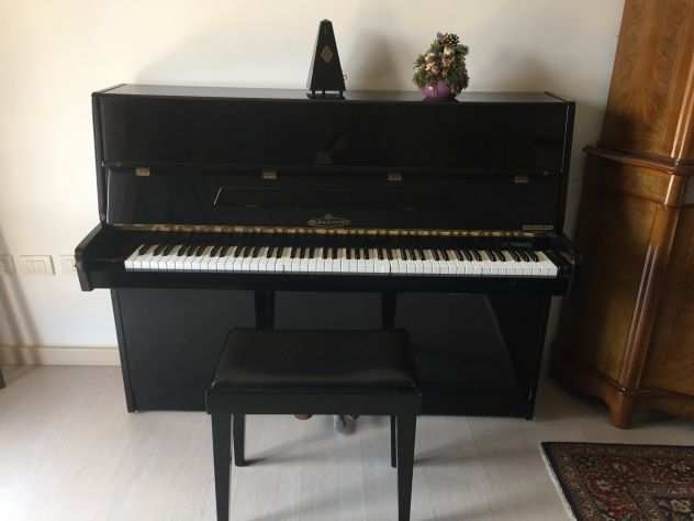 Pianoforte vereticale Klingmann