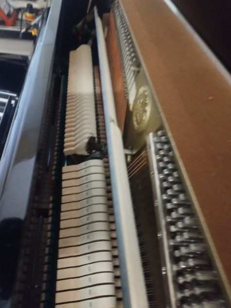 Pianoforte Yamaha P112 pari al nuovo con trasporto e panca inclusi