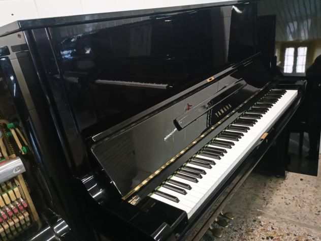 Pianoforte Yamaha U3 H ricondizionato con certificato Yamaha e trasporto incluso