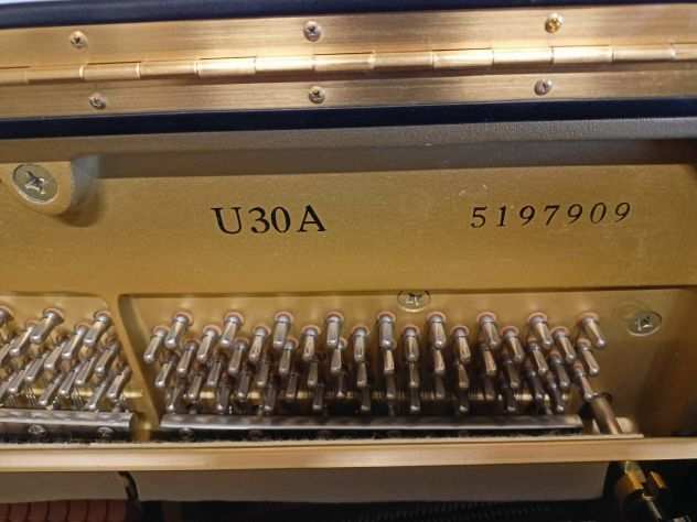 Pianoforte Yamaha U3 seminuovo con trasporto e panca inclusi