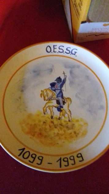 piatto o.e.s.s.g. ceramica bassano 1099-1999