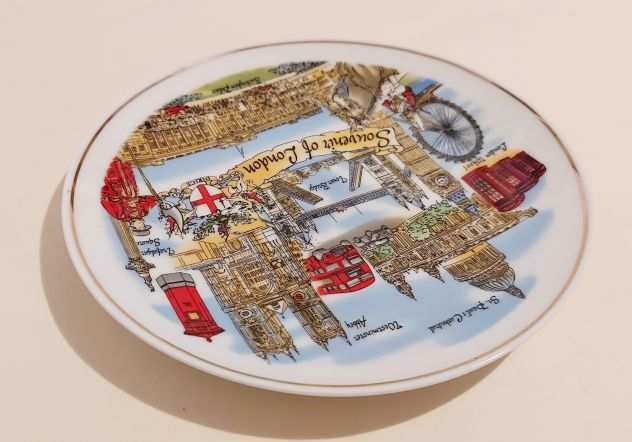 Piatto Porcellana Souvenir of London Tower Bridge Westminster Abb. Vintage Deacuteco