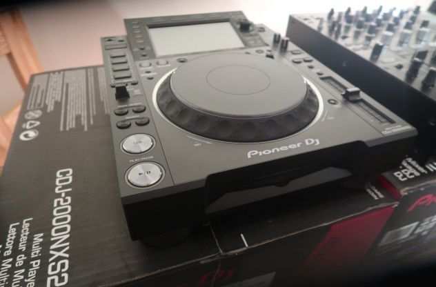 Pioneer CDJ 2000 NXS2  DJM 900 NXS2 Configurazione  custodia