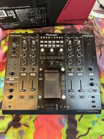 Pioneer DJM-2000NXS Mixer DJ professionale a 4 canali