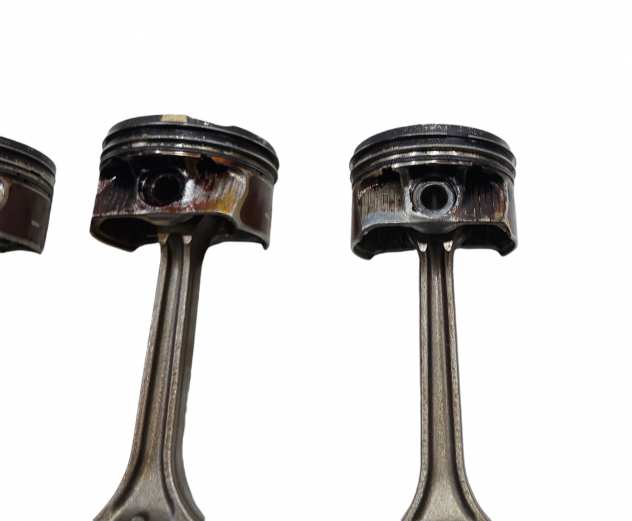 PISTONI MOTORE FIAT Panda 3deg Serie 46350474 463 41 162 Hybrid 1000 (12)