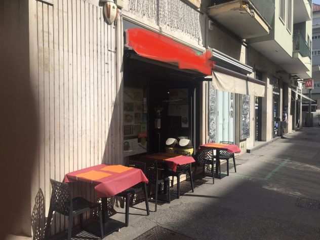 Pizzeria taglio e tonda e tavola calda Roma