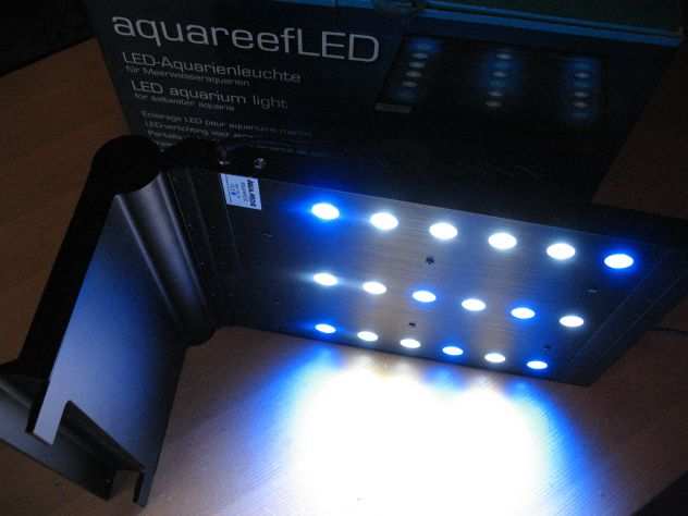 Plafoniera LED acquario AquaMedic aquareefLED
