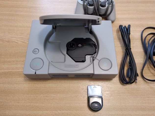 PLAYSTATION 1