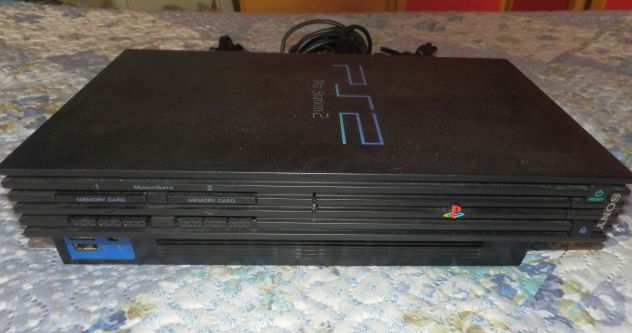 playstation2 modello SCPH-39004