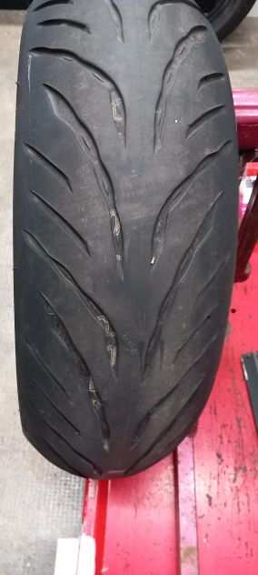 PNEUMATICI BRIDGESTONE T32