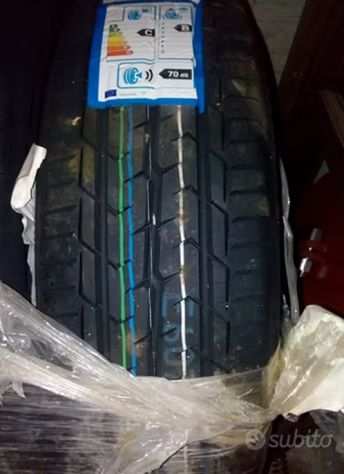 Pneumatici TOYO TIRES