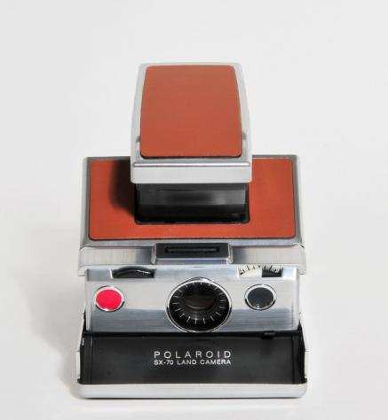 Polaroid SX-70 - Rigenerata  Attacco Treppiede e Cinghia  Fotocamera istantanea