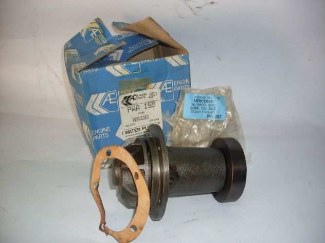 Pompa Acqua Mercedes 190 , 220 , 230 , 3 fori water pump wasserpumpen