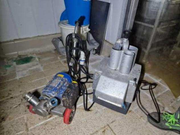 Pompa per liquidi e robot da cucina