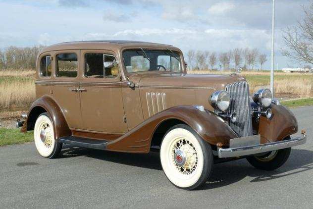 Pontiac - Eight Sedan - 1933