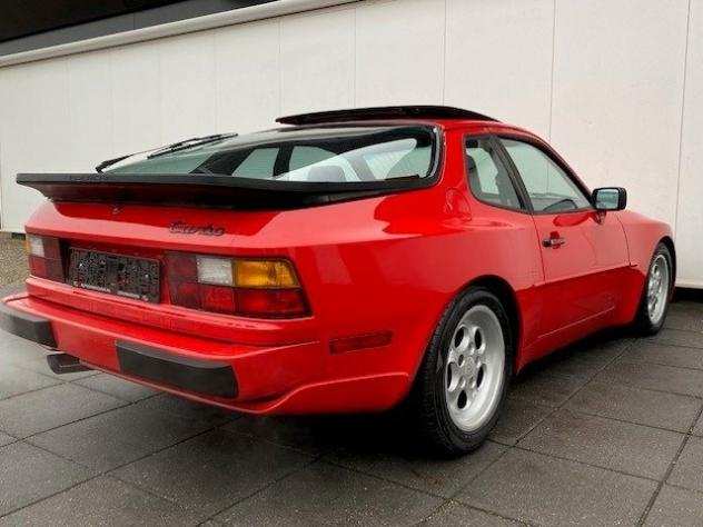 Porsche - 944 Turbo - 1986