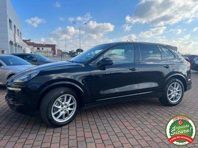 PORSCHE Cayenne 3.0 Diesel Platinum Edition rif. 18766829